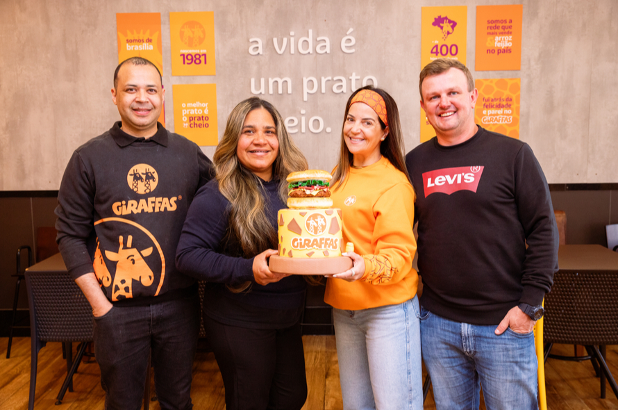 Todo dia é dia de Giraffas com a família