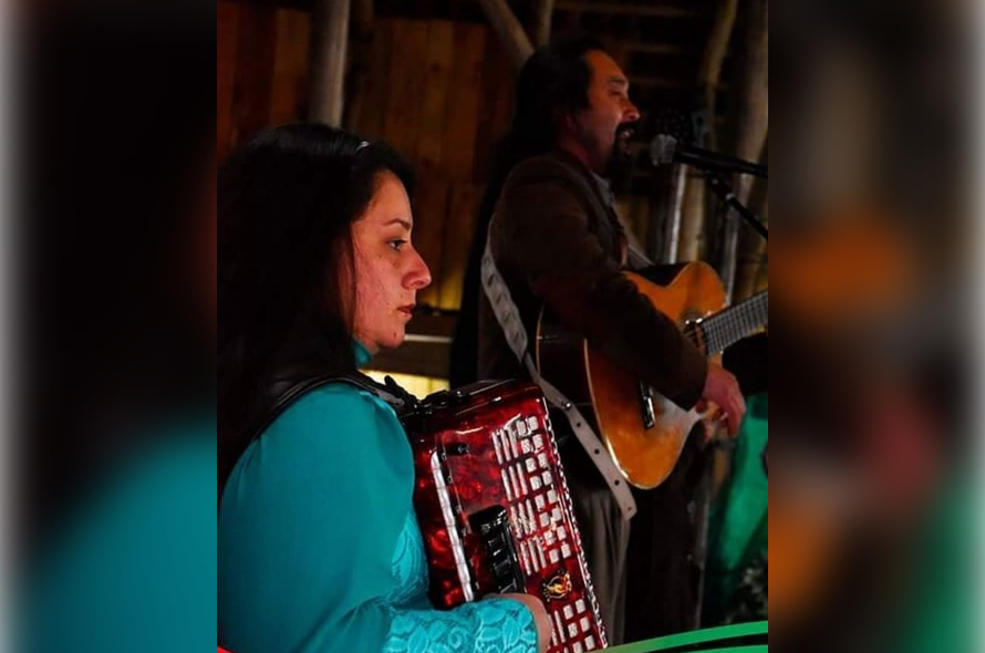 A Gaiteira que Quebrou Barreiras e Transformou o  Talento em Amor e Coragem