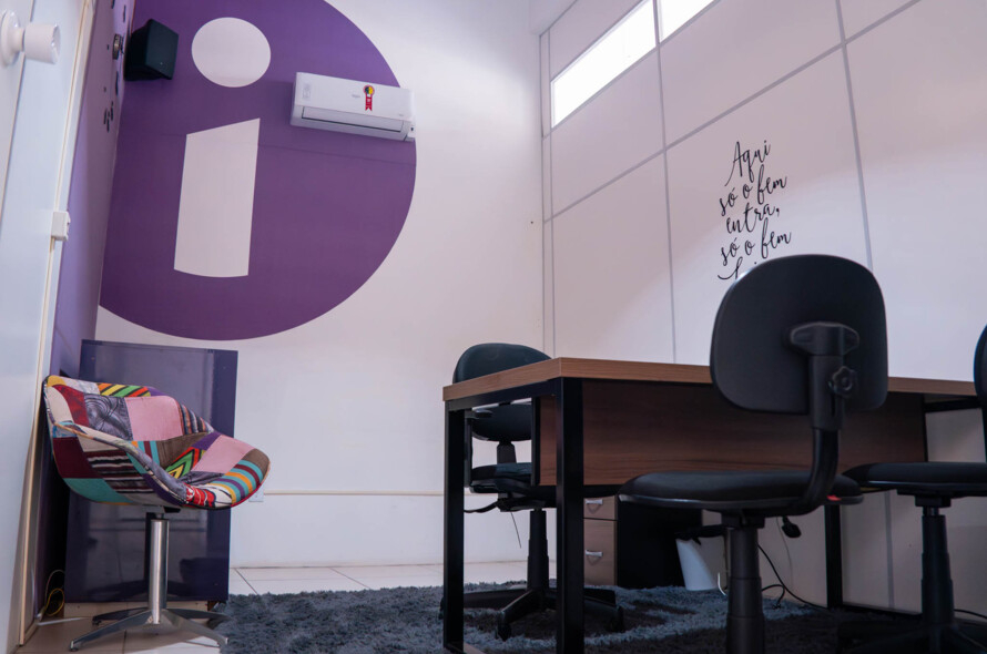 Há seis anos fazendo com que você trabalhe sem burocracia