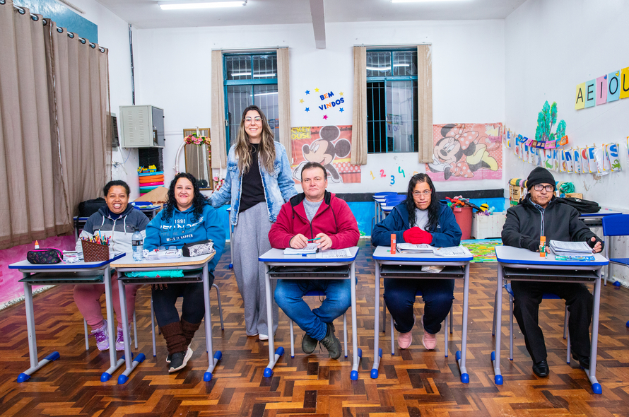 Nunca é tarde para obter conhecimento